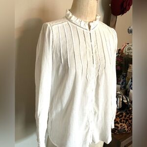 Faherty Women Organic Cotton White Ruffle Blouse. Size Small. Lightweight.